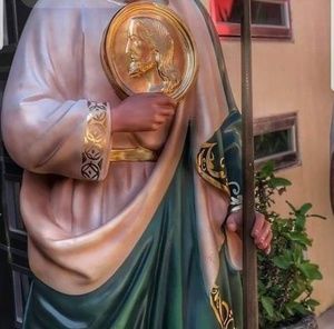 Meet your Posher, Avelino